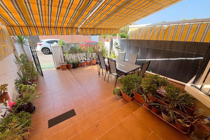 Image No.18-3 Bed Townhouse for sale