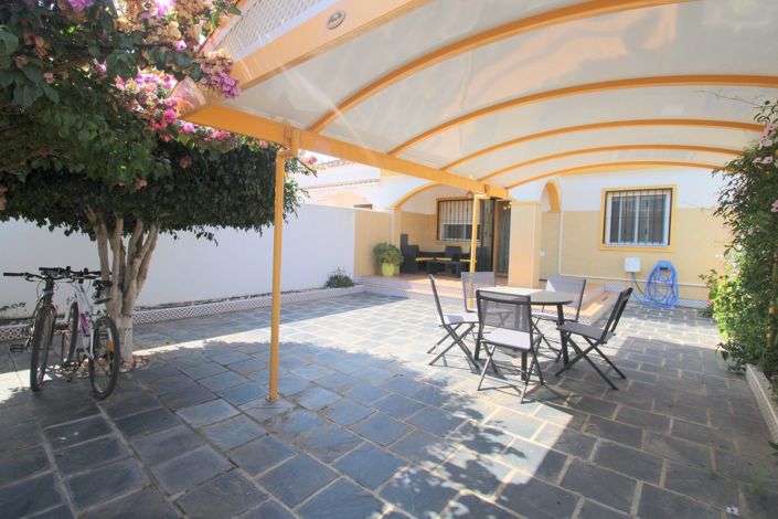 Image No.5-3 Bed Townhouse for sale
