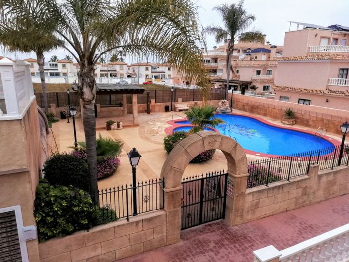 Image No.19-2 Bed Townhouse for sale