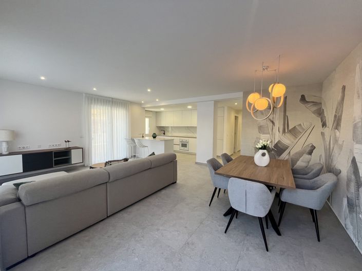 Image No.3-Propriété de 3 chambres à vendre à Torrevieja