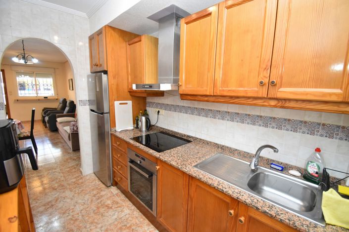 Image No.8-2 Bed Property for sale