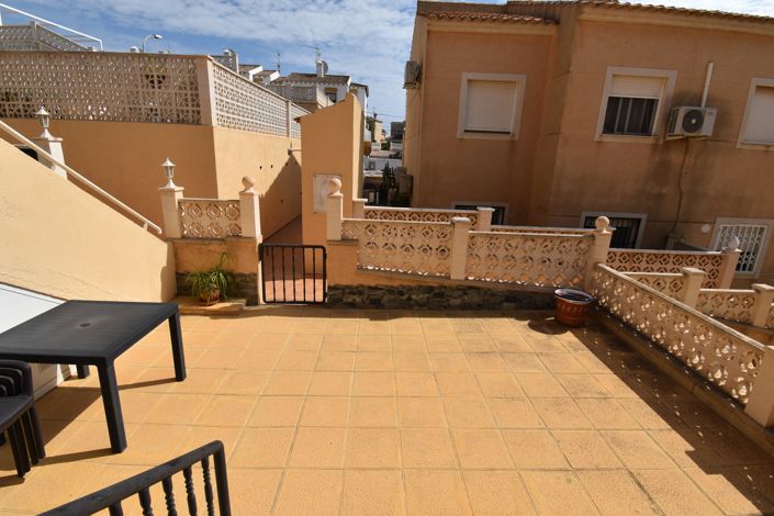 Image No.14-2 Bed Property for sale
