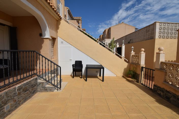 Image No.18-2 Bed Property for sale