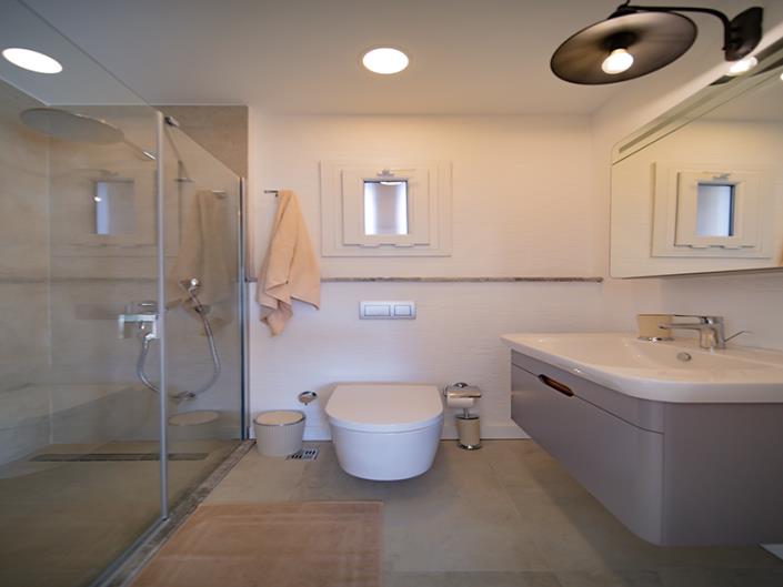 Image No.19-2 Bed Villa / Detached for sale