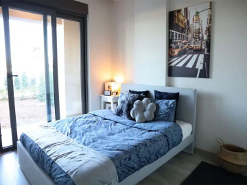 spacious-double-bedroom