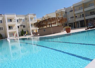 communal-pool