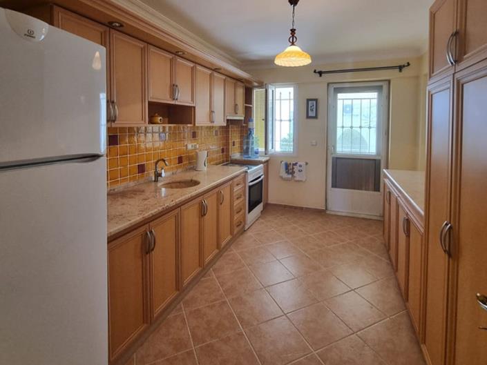 Image No.3-4 Bed Villa for sale