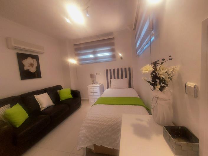 Image No.19-Villa / Independiente con 5 dormitorios en venta