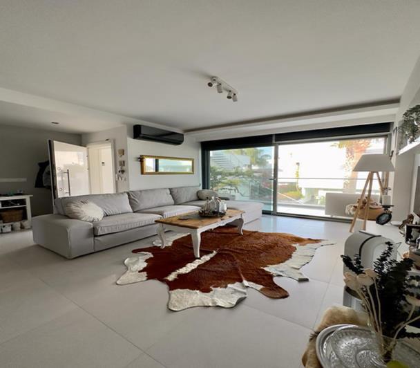 Image No.4-2 Bed Villa for sale