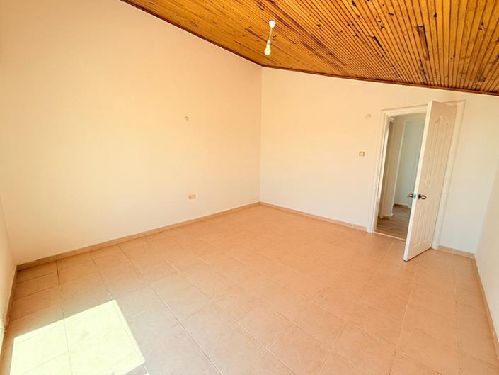 Image No.11-Jumelé de 3 chambres à vendre à Altinkum