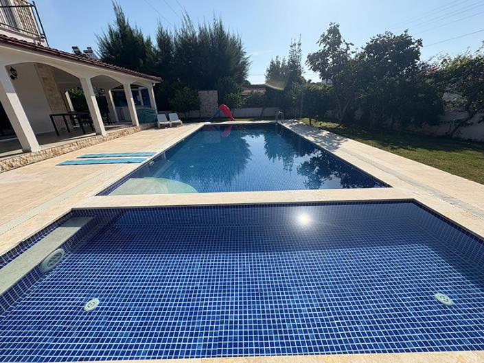 Image No.5-4 Bed Villa for sale
