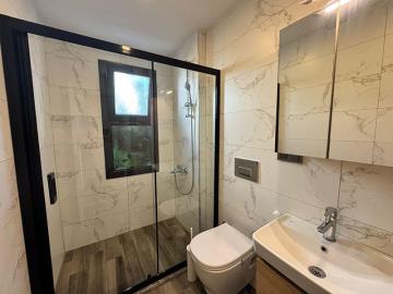 TC1946-bathroom-1