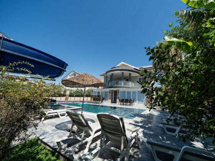Image No.20-6 Bed Villa for sale