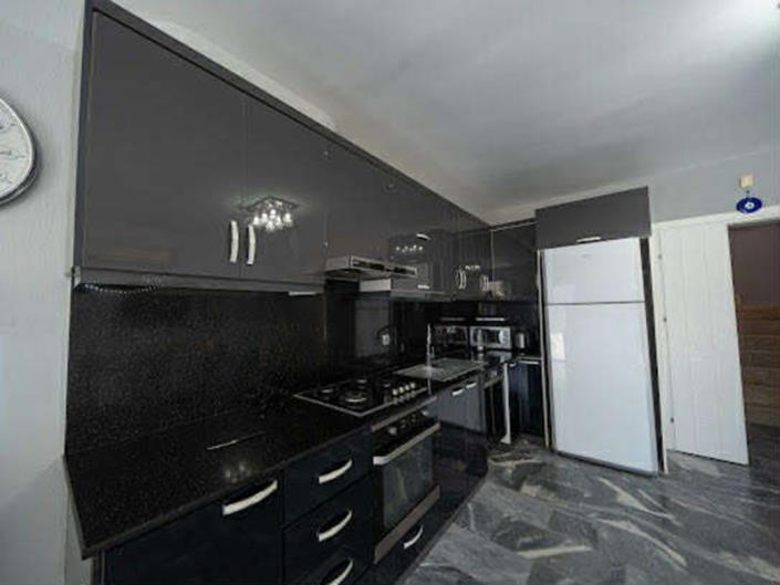 Image No.19-6 Bed Villa for sale