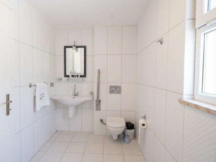 Image No.26-6 Bed Villa for sale