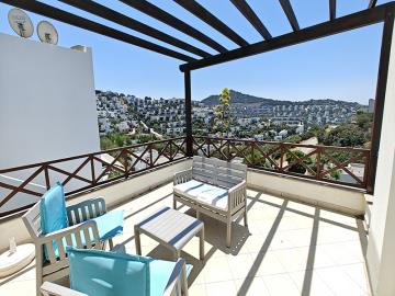 TC1951-seating-area-on-the-terrace