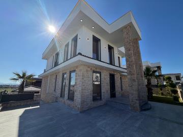 TC1954-1-large-villa