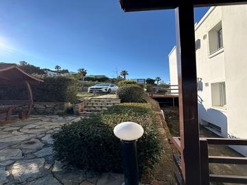 TC1959-private-outdoor-space