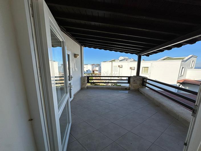 Image No.21-3 Bed Villa for sale