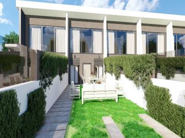TC1981-private-gardens