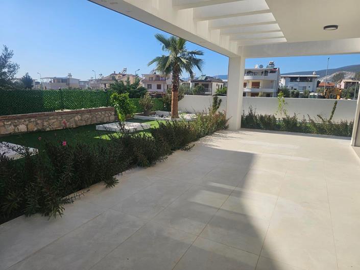 Image No.18-3 Bed Villa for sale