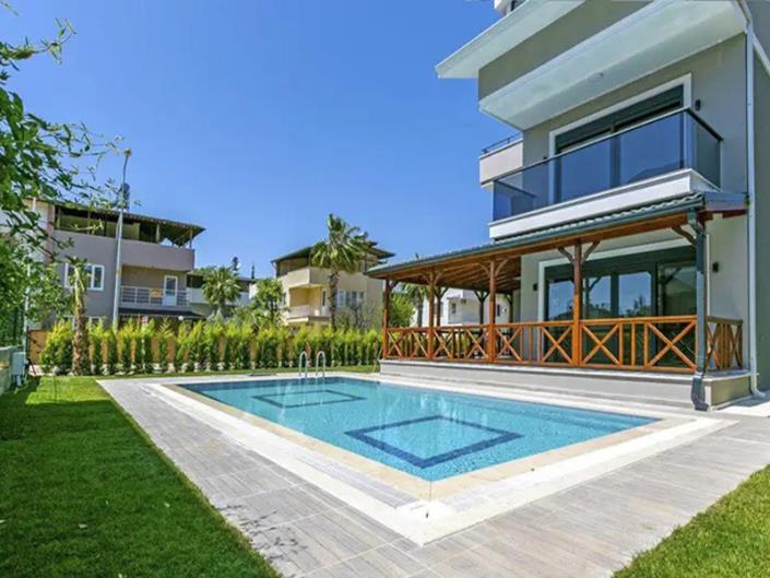 Image No.17-3 Bed Villa for sale