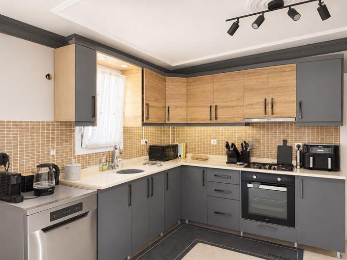 Image No.8-3 Bed Duplex for sale
