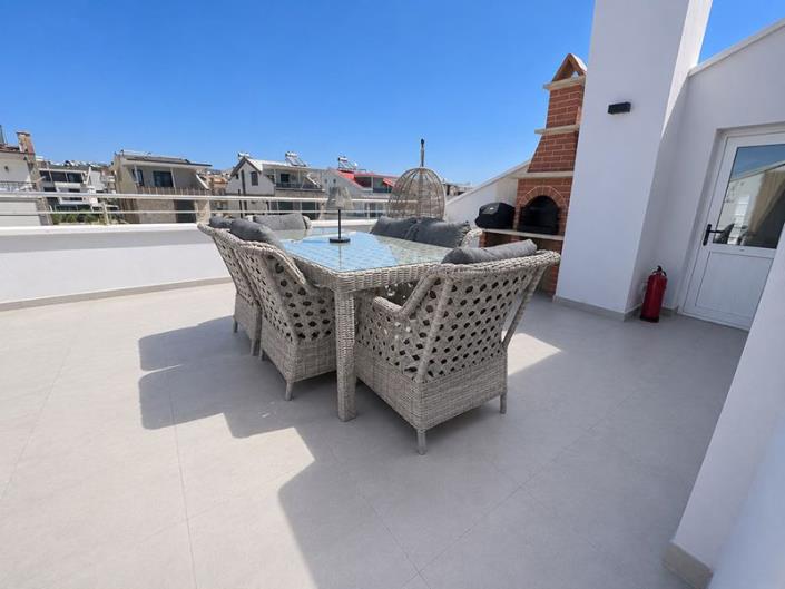 Image No.7-3 Bed Duplex for sale