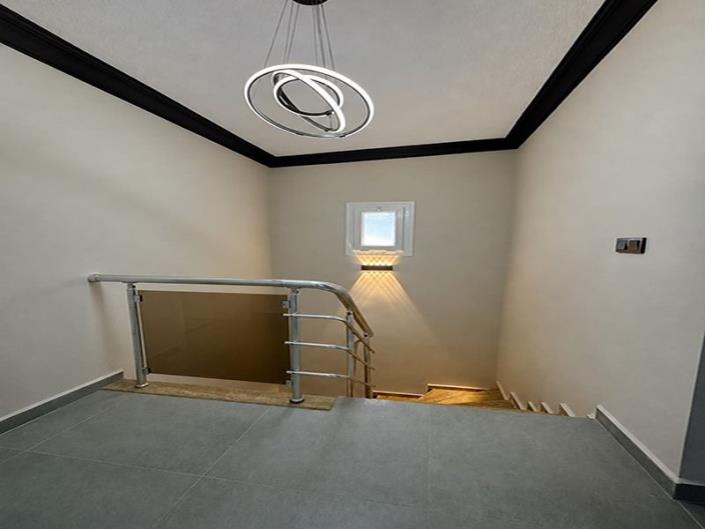 Image No.23-3 Bed Duplex for sale