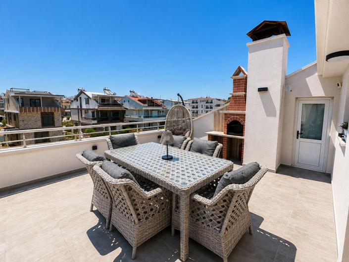 Image No.19-3 Bed Duplex for sale