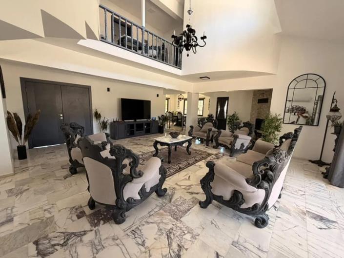 Image No.36-6 Bed Villa for sale