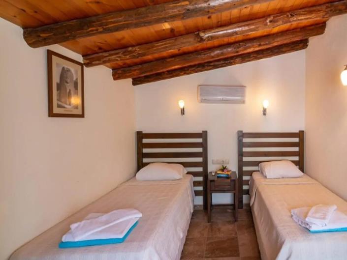 Image No.16-2 Bed Duplex for sale