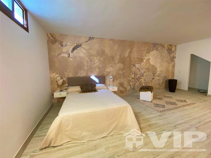 Image No.20-3 Bed Villa for sale