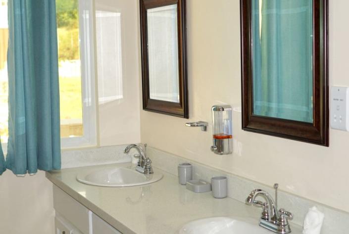 Image No.7-15 Bed Villa for sale