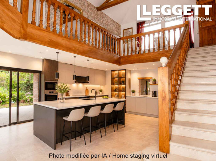 Image No.3-6 Bed House for sale