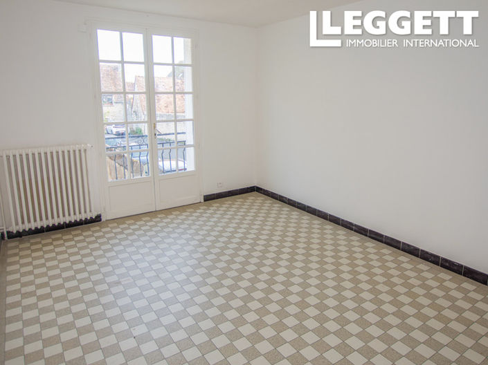 Image No.5-2 Bed House for sale