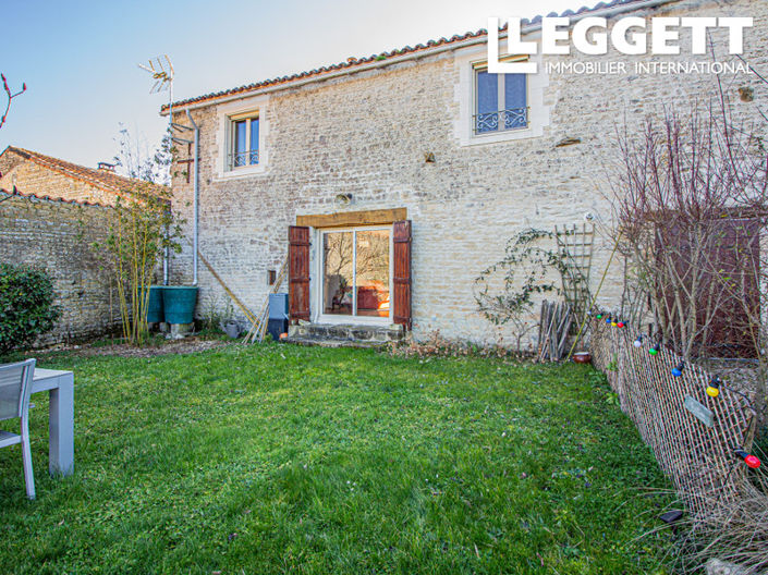 Image No.10-3 Bed House for sale