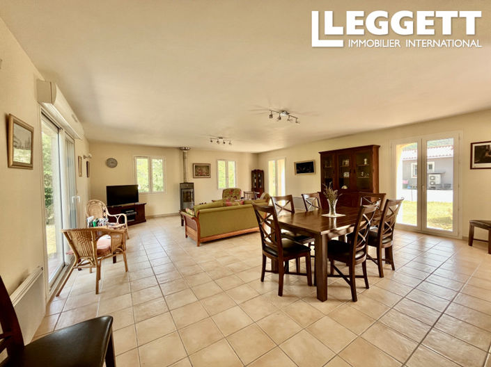 Image No.9-4 Bed House for sale