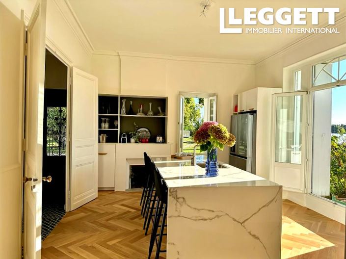 Image No.3-5 Bed House for sale