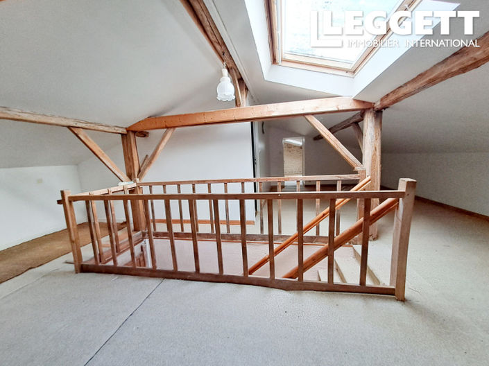 Image No.9-4 Bed House for sale