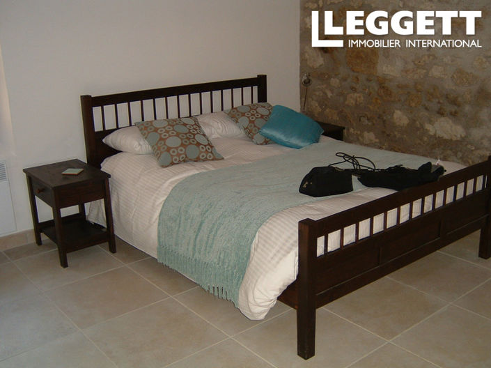 Image No.8-Commercial de 10 chambres à vendre à Saint-Hilaire-de-Lusignan