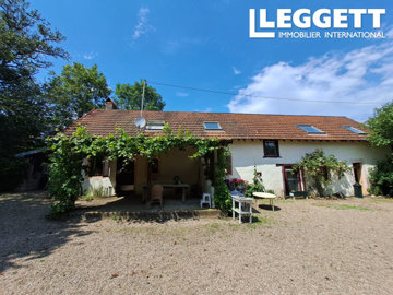 1 - Issy-l'Évêque, Casa