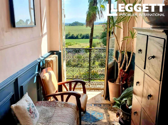 Image No.10-6 Bed House for sale