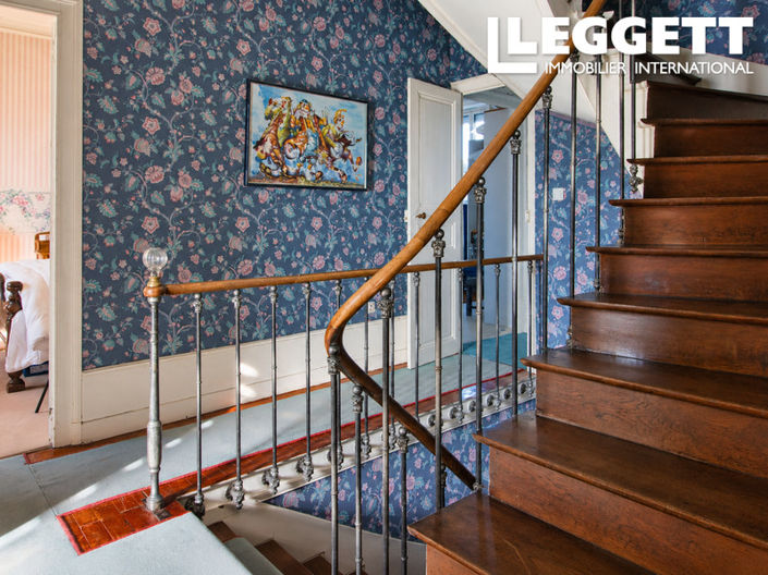 Image No.10-4 Bed House for sale