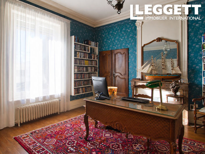Image No.6-4 Bed House for sale