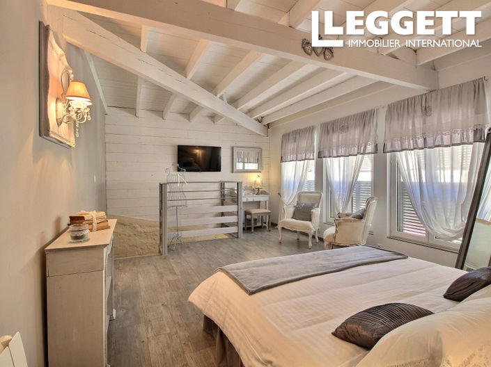 Image No.3-Casa con 10 dormitorios en venta