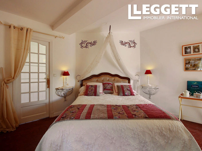 Image No.8-Casa con 10 dormitorios en venta