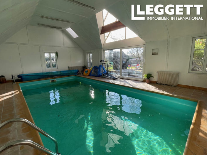 Image No.10-6 Bed House for sale