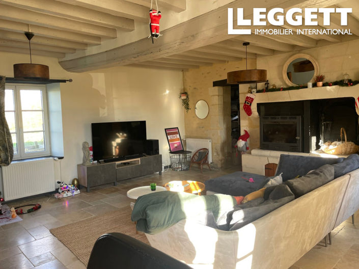 Image No.4-6 Bed House for sale