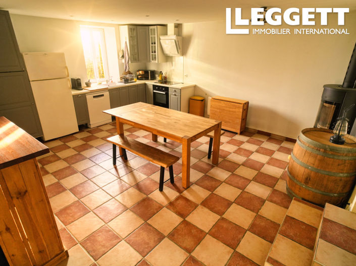 Image No.2-3 Bed House for sale